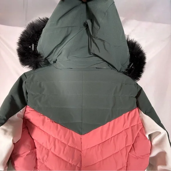 Killtec Women’s KSW 250 Ski Quilted Jacket in Green, Pink, & White Size 8, NWOT - Picture 15 of 16